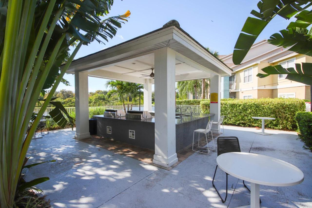 Viagem Stylish 1Br With Balcony Pool Gym Apartamento Bradenton Exterior foto